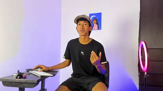 neitan miller  online show from 06-14-26, 04:53