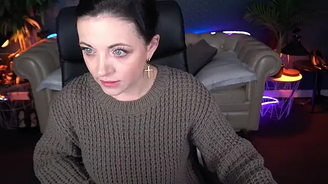 Dafni Monn online show from 05-01-26, 03:55