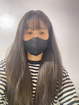 Snapshot of Dau_123 chatting on 03-05-26, 01:07 Dau 123 online show from 03-05-26, 01:07