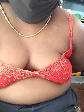 divyasree1431 online show from 05-10-26, 07:57
