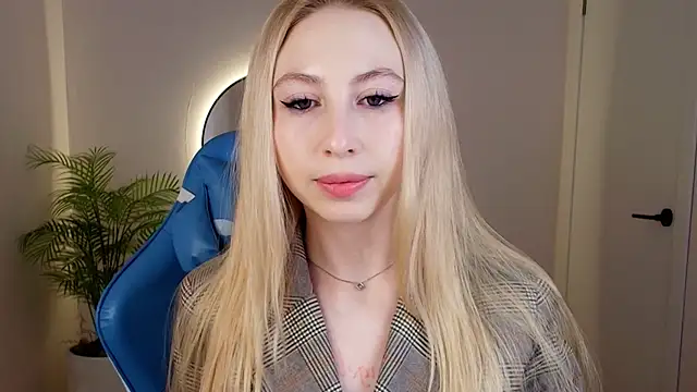 Snapshot of AshLinks_ chatting on 01-14-26, 08:42 AshLinks online show from 01-14-26, 08:42