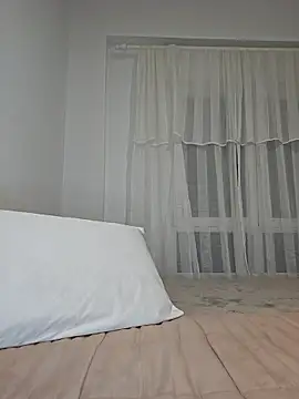 Angelmoon04 online show from 05-10-26, 01:44