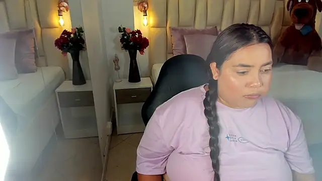 tatikanyx online show from 05-01-26, 01:05