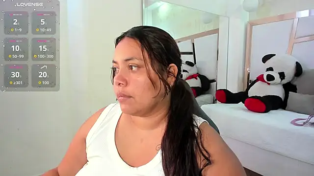 tatikanyx online show from 05-12-26, 12:02