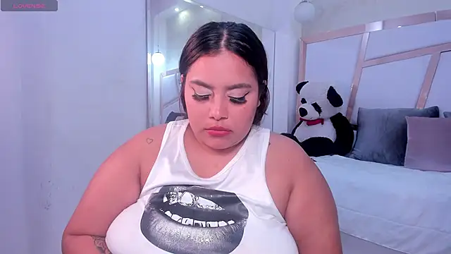 tatikanyx online show from 06-18-26, 09:14