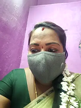 Tamil Hot Priya online show from 03-09-26, 04:33