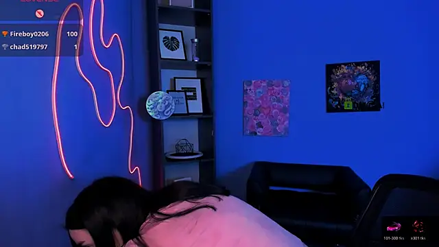 monica xcx online show from 04-01-26, 01:39