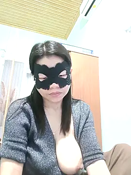 Snapshot of Hana2026 chatting on 03-27-26, 09:47 Hana2026 online show from 03-27-26, 09:47