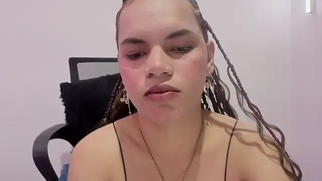 revecacruz  online show from 02-05-26, 02:00