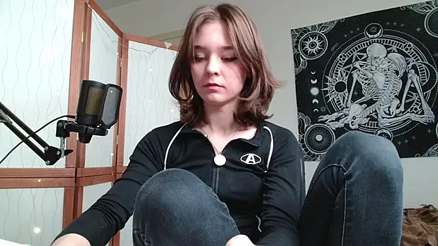 Mysterious Toy online show from 03-19-26, 01:37