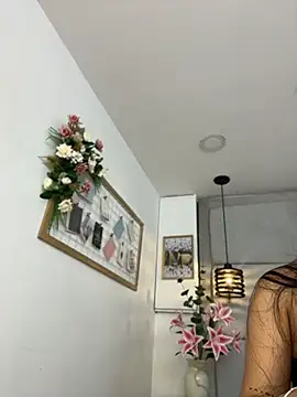 Snapshot of IvonneOwen chatting on 07-17-26, 03:02 IvonneOwen online show from 07-17-26, 03:02