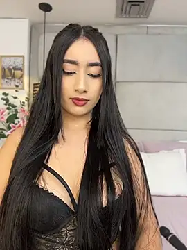 Snapshot of IvonneOwen chatting on 08-01-26, 03:17 IvonneOwen online show from 08-01-26, 03:17