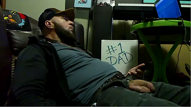 Numba1dad  online show from 02-26-26, 04:11