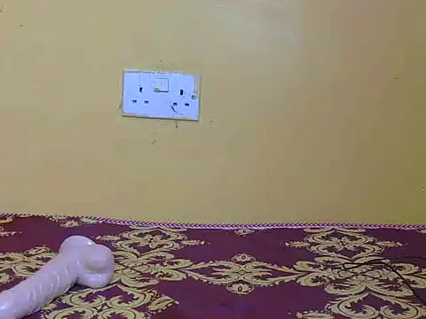 Snapshot of Quueenafrica chatting on 02-19-26, 08:38 Quueenafrica online show from 02-19-26, 08:38