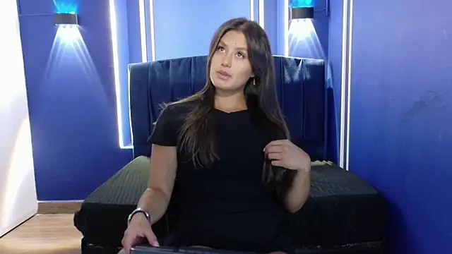 Snapshot of Miaa_1900 chatting on 01-07-26, 08:22 Miaa 1900 online show from 01-07-26, 08:22