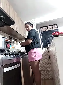 SexyandnaughtyLatinos online show from 04-25-26, 01:25