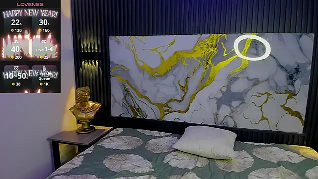 Snapshot of Dark_Desiree18 chatting on 03-28-26, 12:49 Dark Desiree18 online show from 03-28-26, 12:49