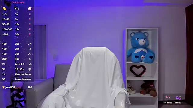 Snapshot of _wtdreamgirl chatting on 03-29-26, 06:46 wtdreamgirl online show from 03-29-26, 06:46