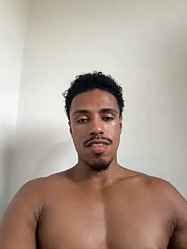 LorenzoBlack27 online show from 04-20-26, 07:37