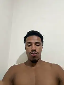Snapshot of LorenzoBlack27 chatting on 04-29-26, 12:59 LorenzoBlack27 online show from 04-29-26, 12:59