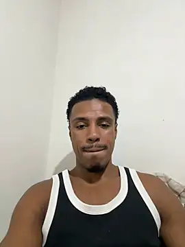 Snapshot of LorenzoBlack27 chatting on 05-06-26, 12:19 LorenzoBlack27 online show from 05-06-26, 12:19