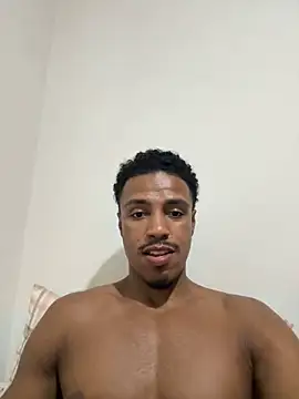 Snapshot of LorenzoBlack27 chatting on 05-06-26, 10:59 LorenzoBlack27 online show from 05-06-26, 10:59