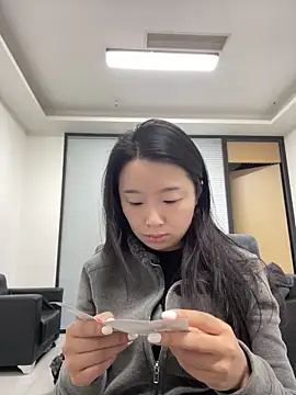 Qrooo online show from 02-05-26, 07:13