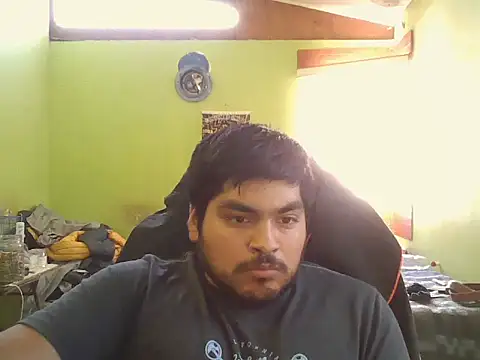 Snapshot of SpritzedManakin chatting on 01-12-26, 11:21 SpritzedManakin online show from 01-12-26, 11:21