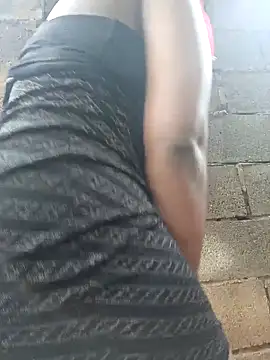 Snapshot of Too_fresh chatting on 03-18-26, 09:23 Too fresh online show from 03-18-26, 09:23