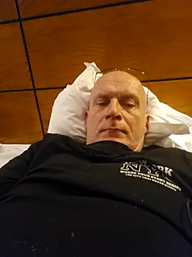 no snitch isoke online show from 02-02-26, 04:27