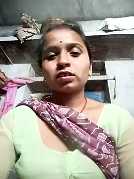 Snapshot of Hirdesh_sahu chatting on 04-19-26, 05:01 Hirdesh sahu online show from 04-19-26, 05:01