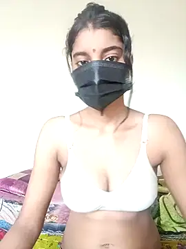 Snapshot of Erotic-Girl chatting on 07-22-26, 07:00 Erotic-Girl online show from 07-22-26, 07:00