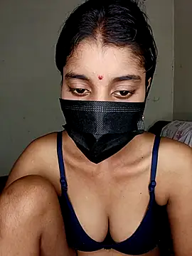 Snapshot of Erotic-Girl chatting on 07-23-26, 04:21 Erotic-Girl online show from 07-23-26, 04:21