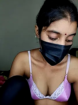 Snapshot of Erotic-Girl chatting on 07-25-26, 05:32 Erotic-Girl online show from 07-25-26, 05:32