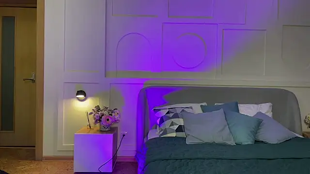  SilkyShadow  online show from 02-03-26, 01:15