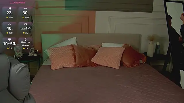  SilkyShadow  online show from 03-21-26, 01:10