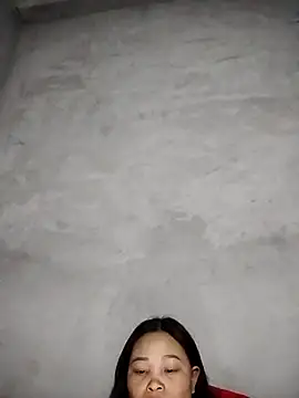 Snapshot of miray- chatting on 02-17-26, 03:08 miray- online show from 02-17-26, 03:08