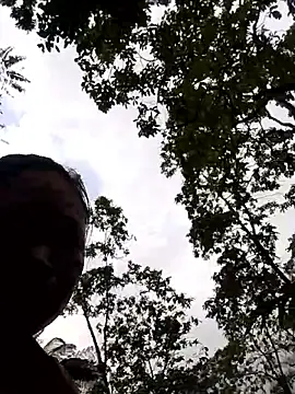 Snapshot of miray- chatting on 02-28-26, 01:06 miray- online show from 02-28-26, 01:06