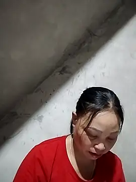 Snapshot of miray- chatting on 03-02-26, 12:34 miray- online show from 03-02-26, 12:34