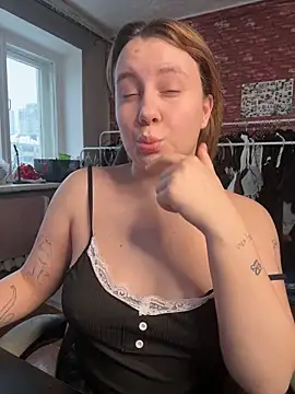 AnnaSeint online show from 03-06-26, 01:07