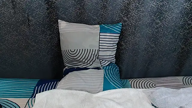 Snapshot of Amanda_April chatting on 03-08-26, 06:44 Amanda April online show from 03-08-26, 06:44