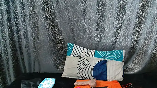 Snapshot of Amanda_April chatting on 03-22-26, 05:38 Amanda April online show from 03-22-26, 05:38