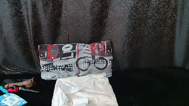 Snapshot of Amanda_April chatting on 03-26-26, 06:02 Amanda April online show from 03-26-26, 06:02