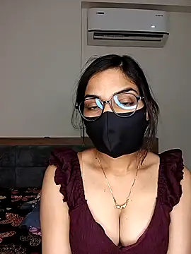 sexygirl889 online show from 05-08-26, 04:51