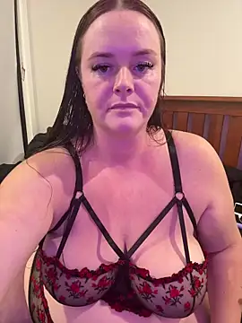 carinabro10 online show from 05-05-26, 10:01
