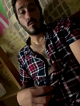 Snapshot of antondilorenzo chatting on 01-08-26, 11:51 antondilorenzo online show from 01-08-26, 11:51