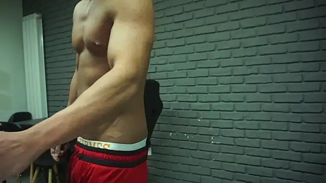 muscledesire online show from 02-02-26, 05:06