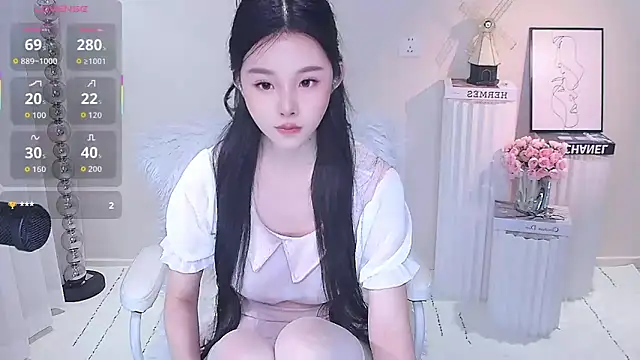 Snapshot of Thea-2026 chatting on 01-19-26, 08:40 Thea-2026 online show from 01-19-26, 08:40