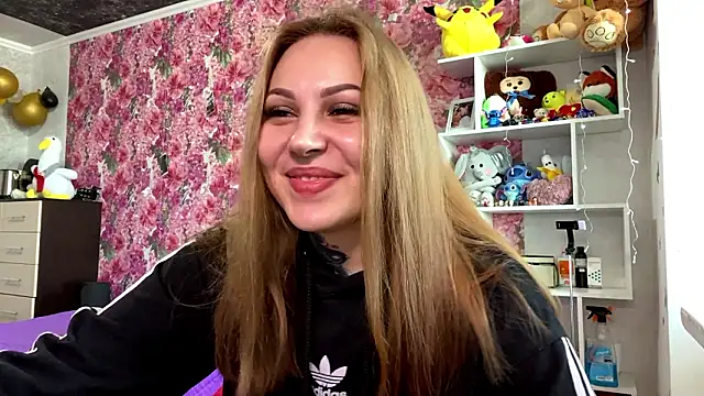 TraciBallena online show from 02-02-26, 09:08