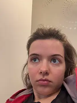 LadyinBed99 online show from 02-05-26, 01:27